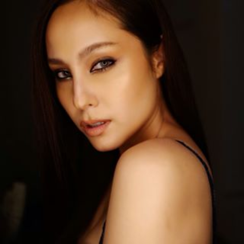 Kwan Usamanee Kwan Usamanee