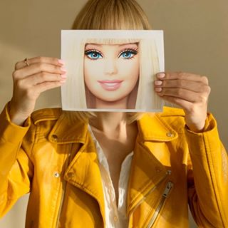 La Vecina Rubia La Vecina Rubia