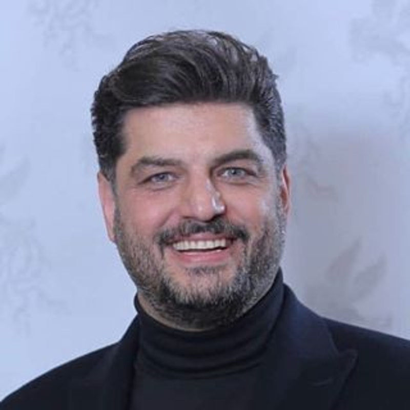 Sam Derakhshani Sam Derakhshani