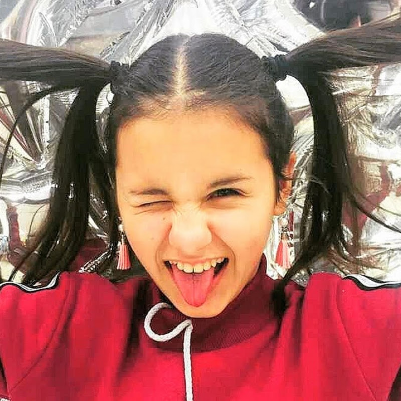 Dasha Koshkina Dasha Koshkina