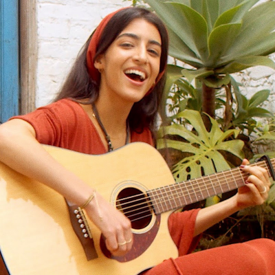 Luciana Zogbi
