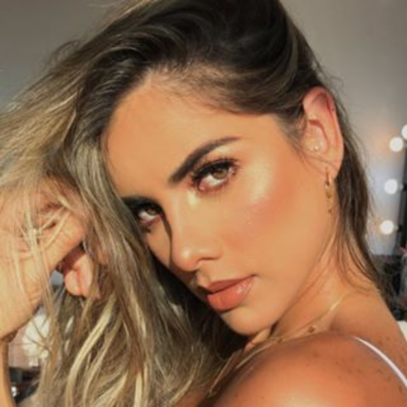 Korina Rivadeneira Korina Rivadeneira