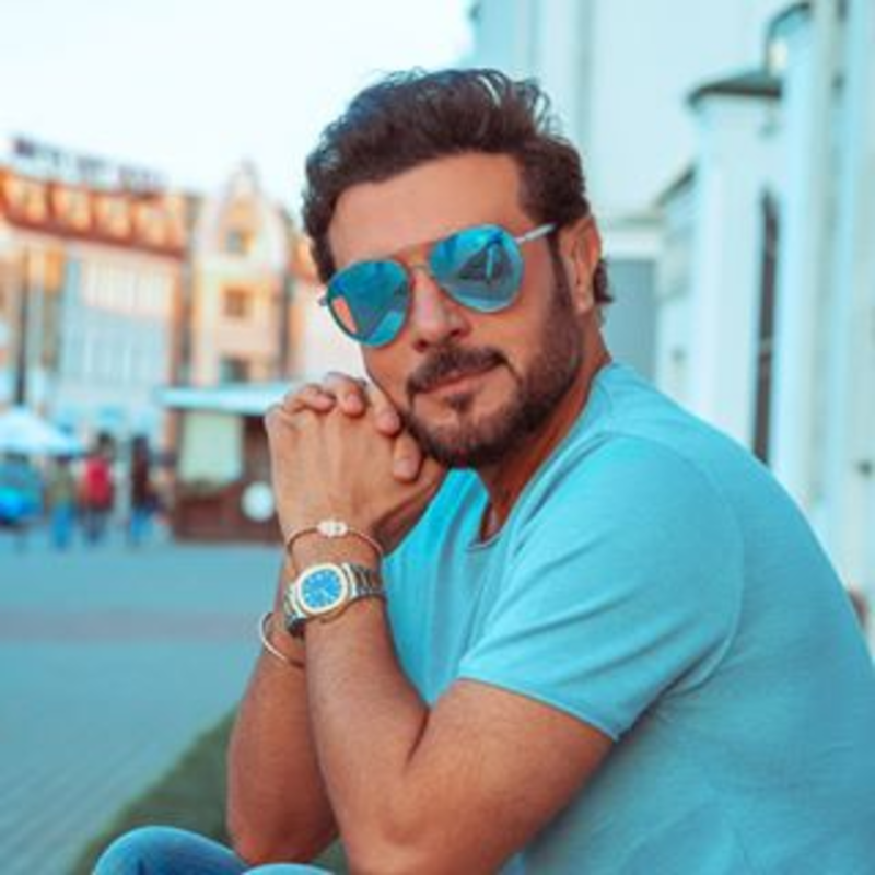 Majid Almohandis Majid Almohandis