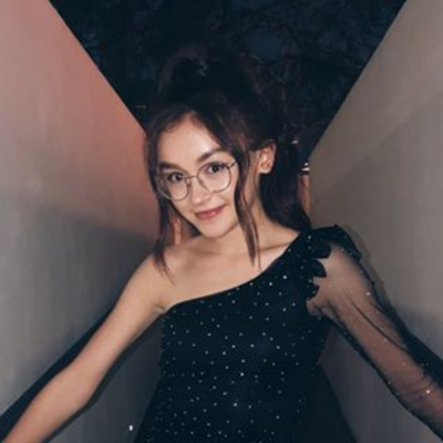 Anna Cathcart