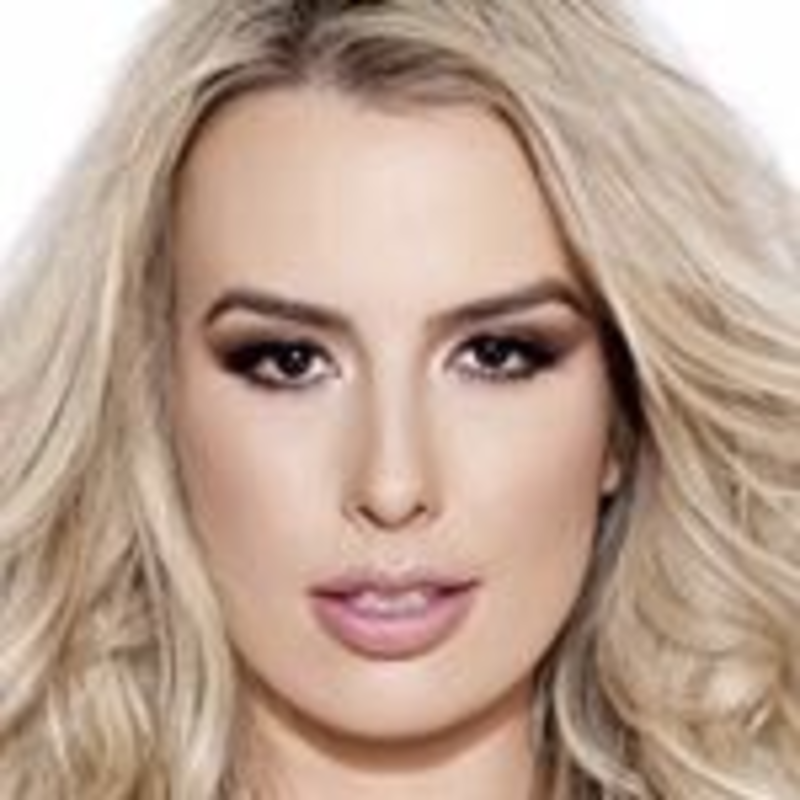 Fernanda Keulla Fernanda Keulla