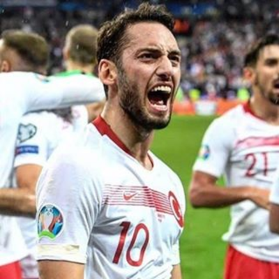 Hakan Calhanoglu
