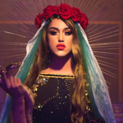 Adore Delano