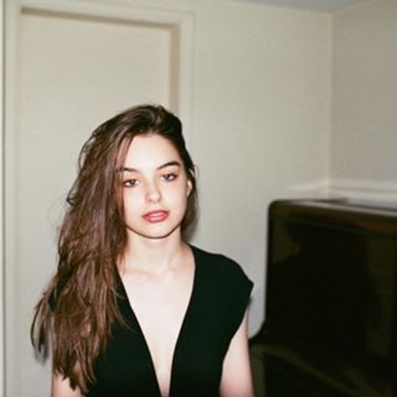Isabella Moreira