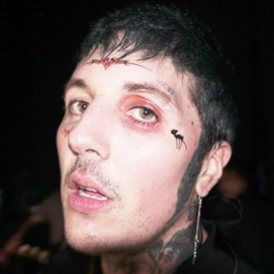 Oliver Sykes