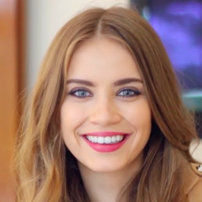 Xenia Tchoumi
