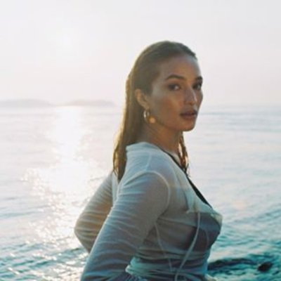 Sarah Lahbati