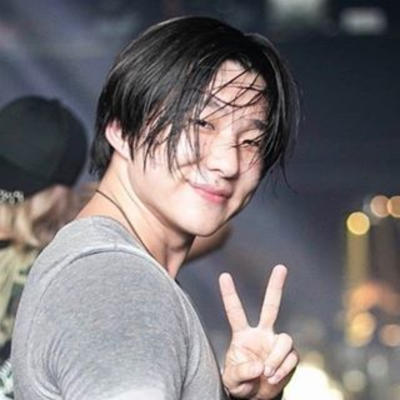 Pyong Lee