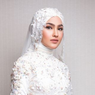 Nurul Elfira Loy