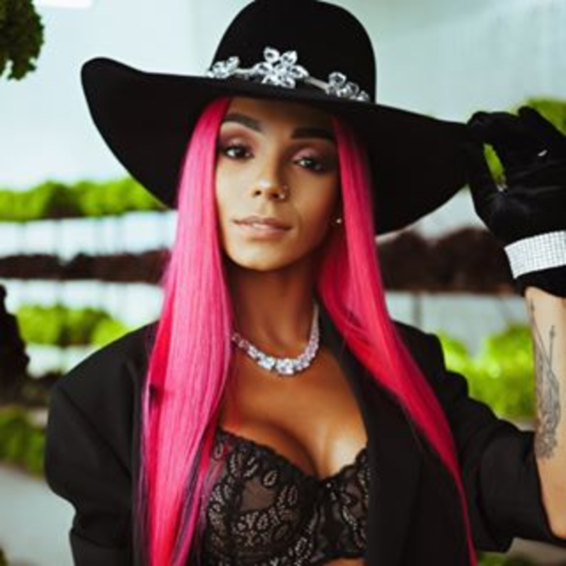 Brunna Goncalves Brunna Goncalves